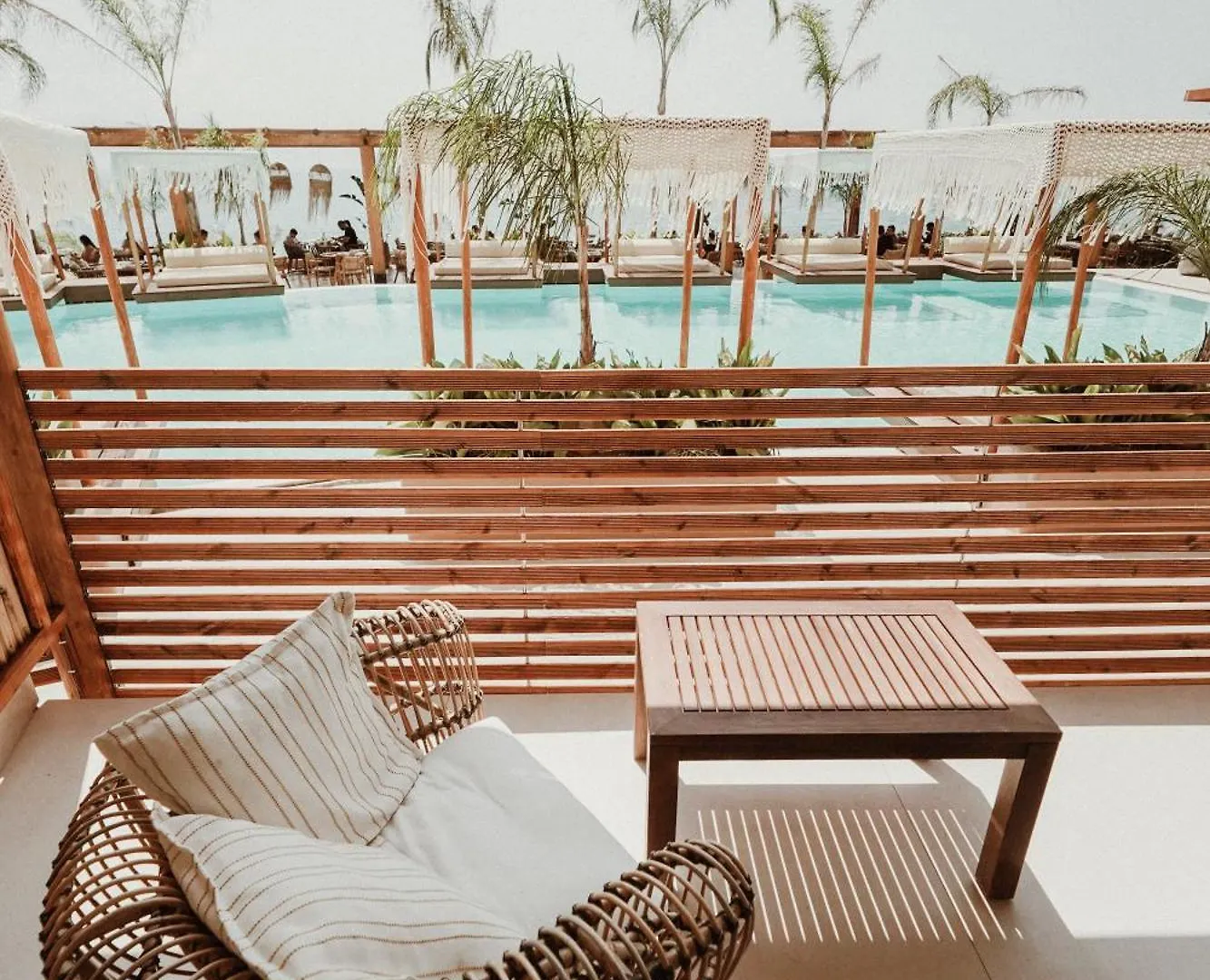 Lost Seaside Hotel Sarandë 0*,  アルバニア