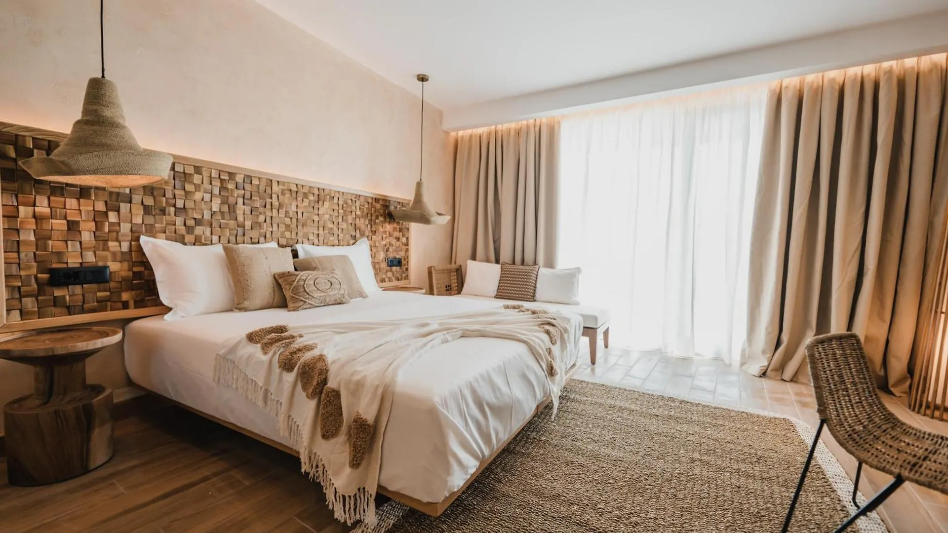 Lost Seaside Hotel Sarandë