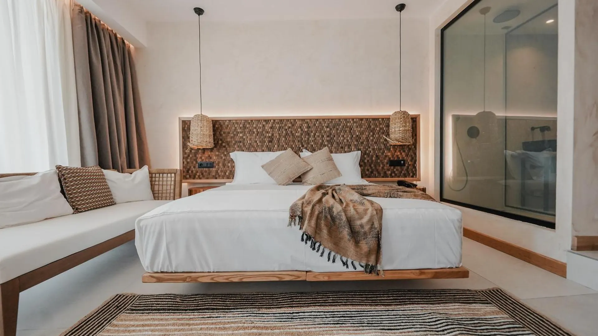 Lost Seaside Hotel Sarandë 0*,  アルバニア